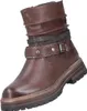 Das Bild zeigt einen braunen Stiefel der von der Seite betrachtet wird. Der Stiefel hat eine robuste Optik und eine ausgeprägte Sohle. Produktbild-Vorschau