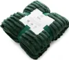 EUROFIRANY | Decke - Kuscheldecke - 150 x 200 cm - grüne Produktbild-Vorschau 3