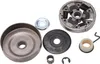 A collection of chainsaw clutch parts laid out on a white background. Voir les images du produit