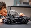 LEGO 42127 Technic BATMANS BATMOBIL Spielzeugauto mit Produktbild-Vorschau 34