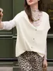 Damen-Frühlingsstrickjacke, Fledermausärmel, Knopfleiste, Produktbild-Vorschau 2