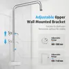 A close-up marketing image of a shower system's adjustable wall-mounted bracket, with text highlighting its features and benefits. Anteprima dell’immagine prodotto