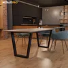 A modern dining room with a table and chairs. Anteprima dell’immagine prodotto