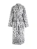 Snow Leopard Bademantel Lang S Grau Produktbild-Vorschau 1
