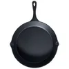 A top-down view of a black cast iron skillet on a white background. Anteprima dell’immagine prodotto