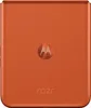 The back of an orange Motorola Razr 50 flip phone is shown. Produktbild-Vorschau