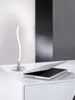 Lampe de table LED au design ondulé pour votre espace de Voir les images du produit 12