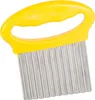 A yellow and silver wavy-edged cutter. Podgląd zdjęcia produktu