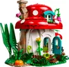 A LEGO mushroom house building set. Voir les images du produit