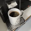 K-Pop Herz Zeichen Glitzer-Kaffeebecher mit Manga Charakter Produktbild-Vorschau 7