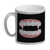 Vampirgebiss Horror Glitzer-Kaffeebecher für Halloween Produktbild-Vorschau 2