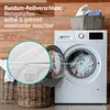 A washing machine with an open door, laundry inside, and a basket of towels next to it. A close-up inset shows a zipper on a white mattress cover with a washing symbol. Produktbild-Vorschau