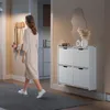 Weißer SoBuy Schuhschrank FSR100-E-W von hinten in einem modernen Wohnraum Anteprima dell’immagine prodotto
