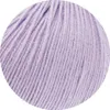 A close-up view of lilac-colored yarn. Produktbild-Vorschau