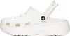 A white Crocs Baya Platform Clog shown from the side. Anteprima dell’immagine prodotto