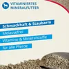 Marketing image for horse feed with text highlighting features and a pile of feed in the foreground. Produktbild-Vorschau