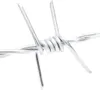 A close-up of barbed wire. Voir les images du produit