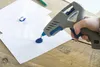 DREMEL® Heißklebepistole 930, 12 Farb-Klebestifte (7 mm), 6 Produktbild-Vorschau 7
