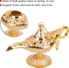 Lampe légendaire creuse sculptée dans le métal Aladdin Voir les images du produit 2
