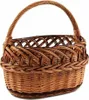 A woven basket with a handle on a white background. Podgląd zdjęcia produktu