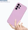 A hand holding a purple phone case. Produktbild-Vorschau