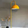 Gelbe Stehlampe Moderne Dekorative Stehlampe aus Metall Produktbild-Vorschau 3