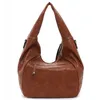 SURI FREY borsa a tracolla Gracey Hobo Cognac marrone Anteprima dell’immagine prodotto 3