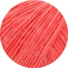 A close-up view of coral-colored yarn. Produktbild-Vorschau