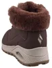 Das Bild zeigt einen braunen Freizeitschuh aus Leder mit weißen Schnürsenkeln. Der Schuh ist von der linken Seite zu sehen und steht auf hellem Untergrund. Náhled obrázku produktu