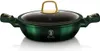 A studio shot of a green pot with a glass lid and gold handles, set against a white background. Anteprima dell’immagine prodotto