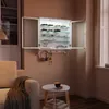 SoBuy Wandvitrine FSB114-E-W mit beleuchteten Glasablagen und geöffneten Türen im Wohnzimmer Voir les images du produit