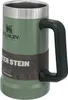 A close-up studio shot of a green Stanley beer stein. Voir les images du produit