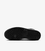 The sole of a black Air Jordan 1 Hi Flyease shoe is shown against a white background. Náhled obrázku produktu