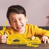 Set d'assiettes et de couverts pour enfants en forme Voir les images du produit 6