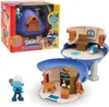 A toy playset of Smurf's Handy's House, shown in its packaging and also opened up with a Smurf figure. Anteprima dell’immagine prodotto