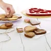 Puzzle à biscuits Lékué ''Coeurs'' rot Voir les images du produit 13