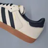 Adidas Sneakers ID0478 in Beige color size 40 Voir les images du produit 30