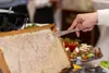 Ganzes Wabenrähmchen, ca 2.2 kg Produktbild-Vorschau 2
