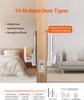 A smart lock is shown installed on a wooden door, with text highlighting its compatibility with multiple door types and support for various door thicknesses. The background shows a blurred interior scene. Náhled obrázku produktu