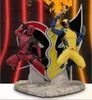 A statue of Deadpool and Wolverine in action poses, with a stylized heart-shaped background. Podgląd zdjęcia produktu