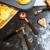 Solidchoice - Set van 8 Roze Gouden Maatbekers en Lepels Productafbeelding-voorbeeld 5