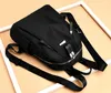 Damenrucksack - Urbaner Lebensstil - Stilvoll und praktisch Produktbild-Vorschau 10