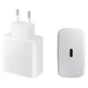 A white Samsung travel charger and a white USB-C port adapter are shown against a white background. Náhled obrázku produktu