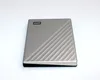 A silver Western Digital My Passport Ultra external hard drive is shown on a white background. Anteprima dell’immagine prodotto