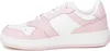 A side view of a white and pink sneaker. Náhled obrázku produktu