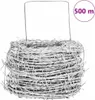 A roll of barbed wire on a white background. Voir les images du produit
