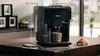 A Siemens espresso machine is shown on a countertop with dimensions and capacity indicated by text overlays. Náhled obrázku produktu