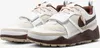 Travis Scott x Nike Zoom Field Jaxx "White Light Chocolate" Voir les images du produit 2