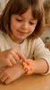 Holz-Armbanduhr für Kinder, Blumendesign– Lernuhr mit Produktbild-Vorschau 4
