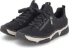 A pair of black sneakers with beige soles and white stitching. Anteprima dell’immagine prodotto